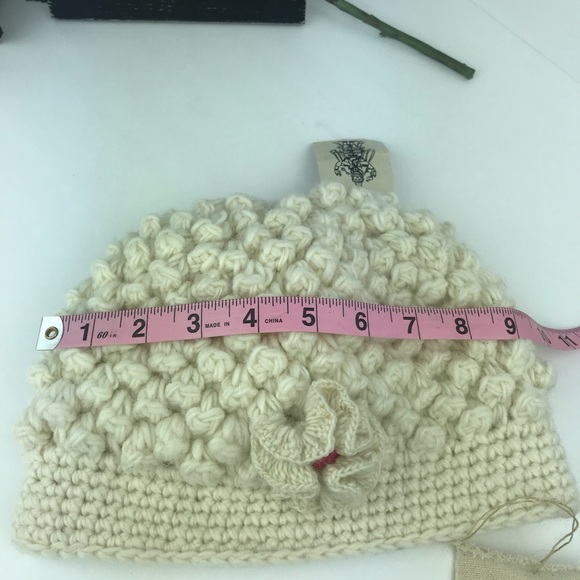 NWT Nirvana Designs Wool Knit Beanie - Picture 12 of 13